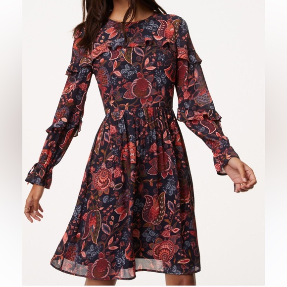 LOFT Dresses & Skirts - Ann Taylor Loft Hydrangea Bouquet Dress 10 NWOT